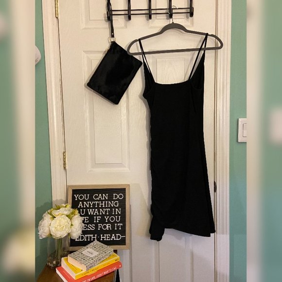 NWT BEBE body-con dress - Picture 2 of 3